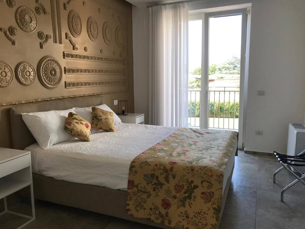 Il Cavaliere Bed And Breakfast カゼルタ エクステリア 写真