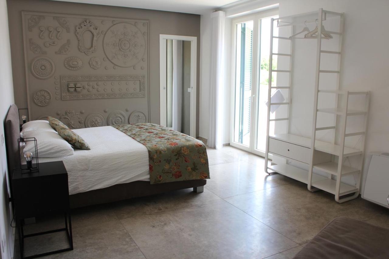 Il Cavaliere Bed And Breakfast カゼルタ エクステリア 写真