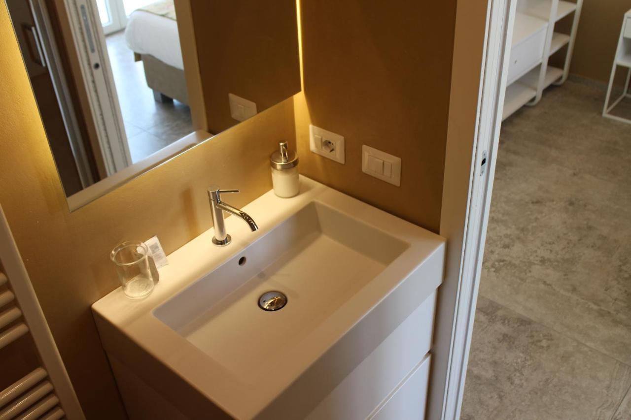 Il Cavaliere Bed And Breakfast カゼルタ エクステリア 写真