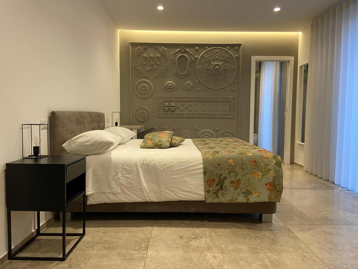 Il Cavaliere Bed And Breakfast カゼルタ エクステリア 写真
